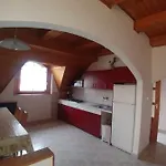 Vitorlas Villa, Emelet Apartmán *