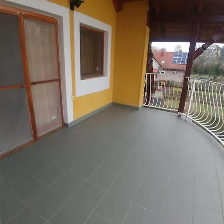 Appartamento Vitorlás Villa, Emelet